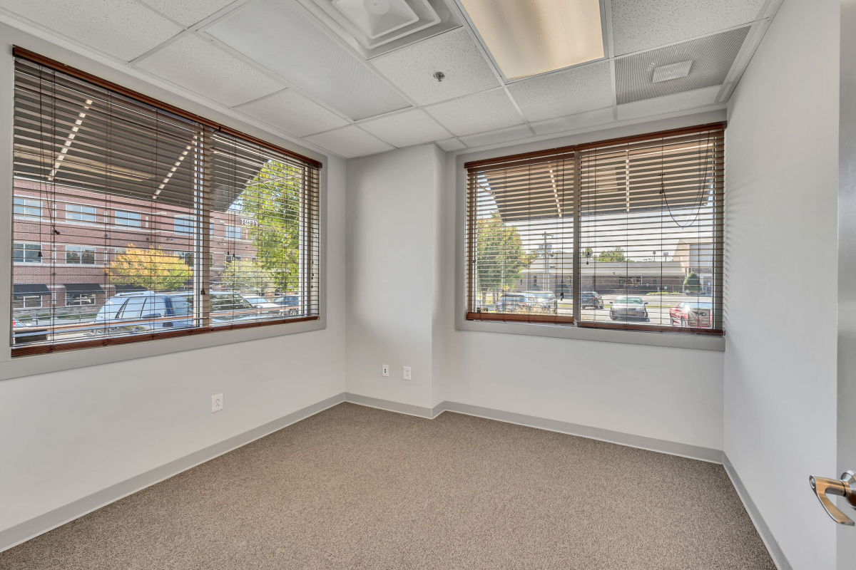 541 N. Mt. Juliet Rd, Mt. Juliet, Tennessee 37122, ,Commercial,Rental Listings,N. Mt. Juliet Rd,1061