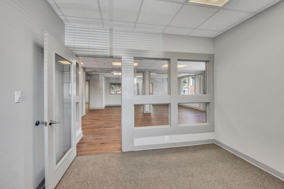 541 N. Mt. Juliet Rd, Mt. Juliet, Tennessee 37122, ,Commercial,Rental Listings,N. Mt. Juliet Rd,1061