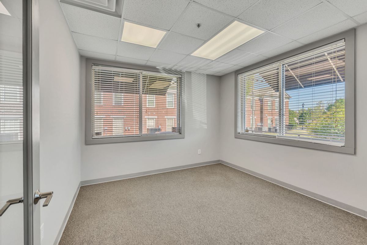 541 N. Mt. Juliet Rd, Mt. Juliet, Tennessee 37122, ,Commercial,Rental Listings,N. Mt. Juliet Rd,1061